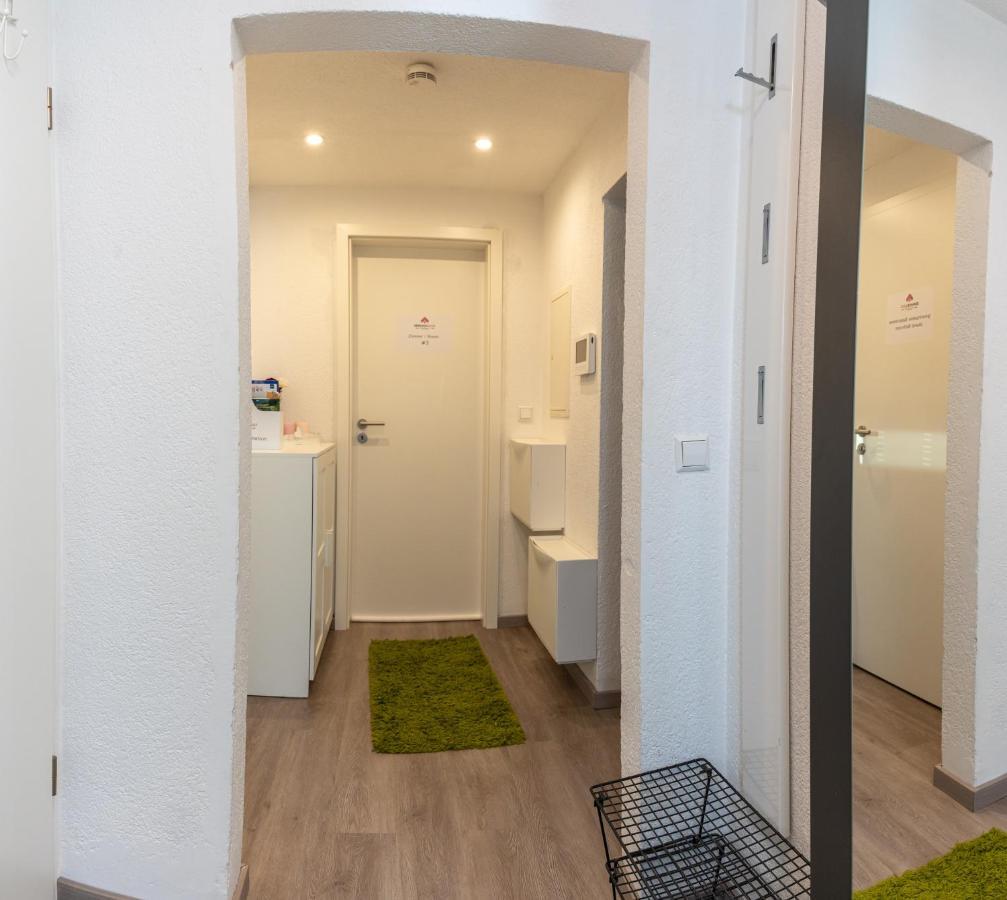 #1 Modernes Zimmer Mit Pool Und Garten Memmingen Exterior foto