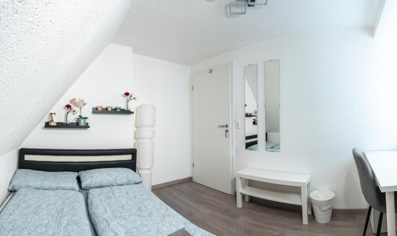 #1 Modernes Zimmer Mit Pool Und Garten Memmingen Exterior foto